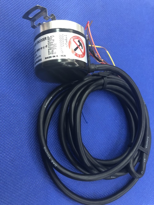 Bộ mã hóa vòng quay tương đối 40mm (Loại lỗ liền thân) Autonics E40HB8-500-3-T-5